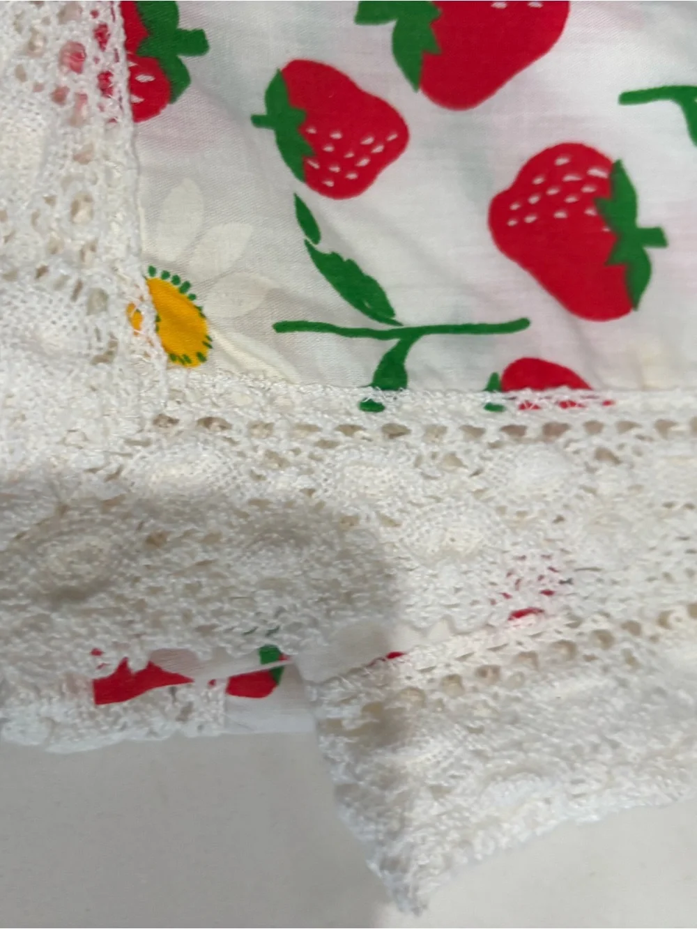 Vintage Strawberry & Daisy Print Cotton table cloth- Red, Green, Yellow 48x80